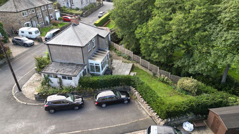 Riverside Crescent Holymoorside
